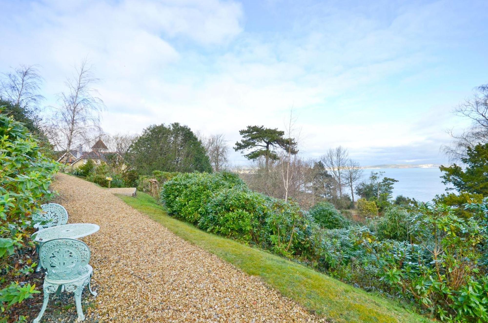 Apartmán Stunning Ocean Views, The Priory Shanklin Exteriér fotografie