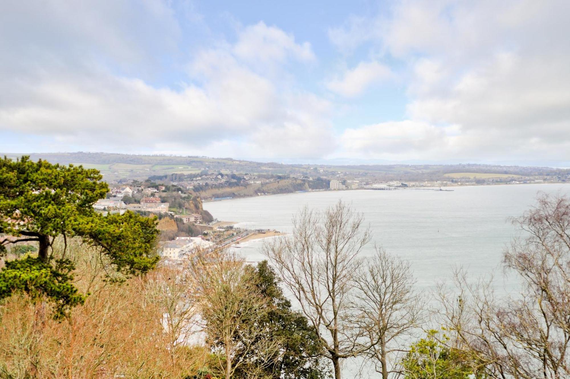 Apartmán Stunning Ocean Views, The Priory Shanklin Exteriér fotografie